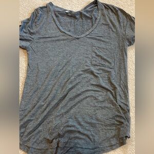 Women’s Medium Basic Grey T-Shirt